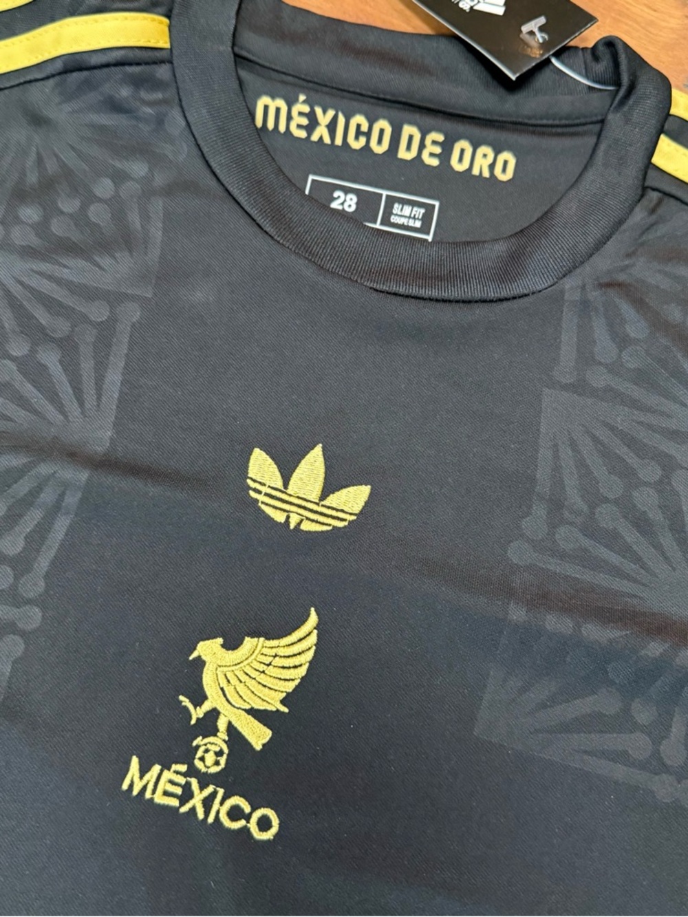 Adidas 2025 Mexico Gold Cup “Mexico de Oro” Alvarez kit. Size 28. BNWT - Picture 4 of 8